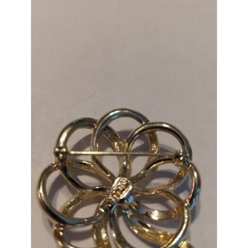 Star Brand Silver Tone Metal Brooch Curved Scroll Loops Circles Vintage
